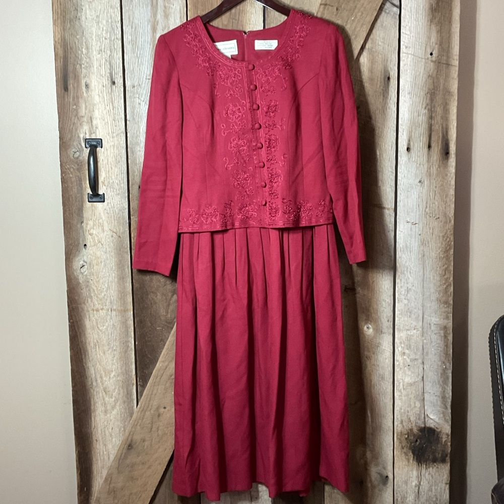 Vintage 80's Karin Stevens Sz. 8 Elegant Embroidered Midi Dress